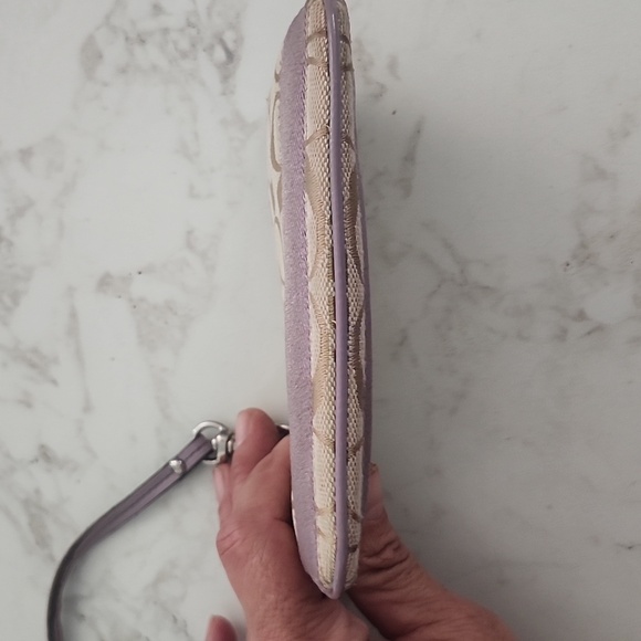 Coach Signature Wristlet - Picture 3 of 8